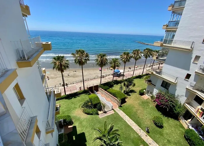Overlooking The Apartamento Marbella